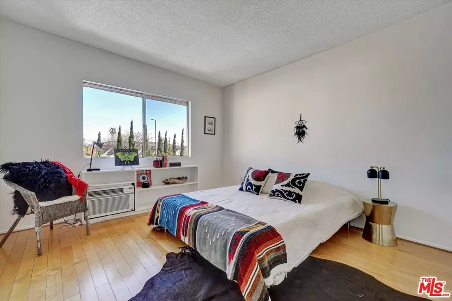 11005 Kittridge St #110, North Hollywood, CA 91606