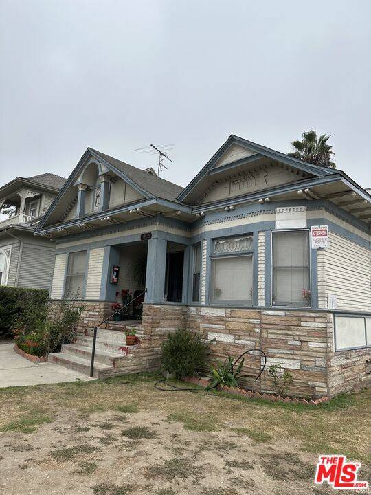 1438 W 25th St,  Los Angeles,  CA 90007