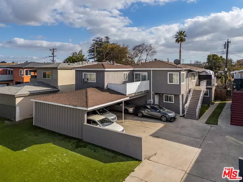 1210 W 144th St, Gardena, CA 90247