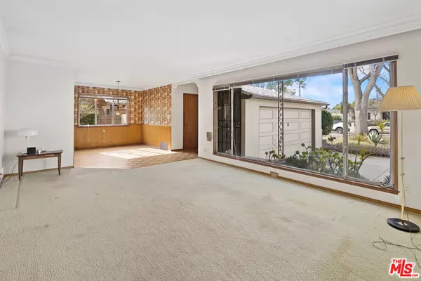 Los Angeles, CA 90045,7812 Beland Ave