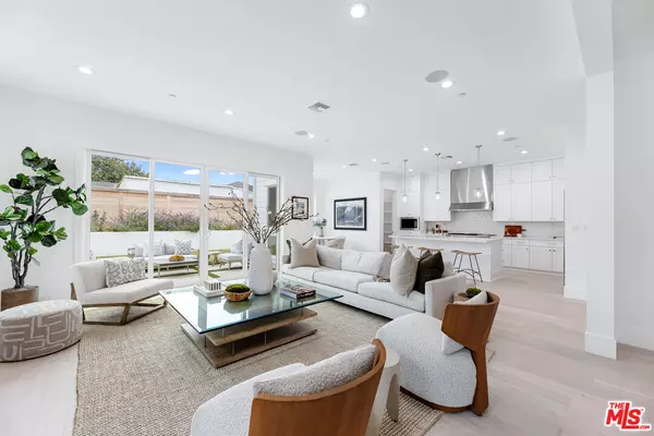 2710 182nd Pl, Redondo Beach, CA 90278