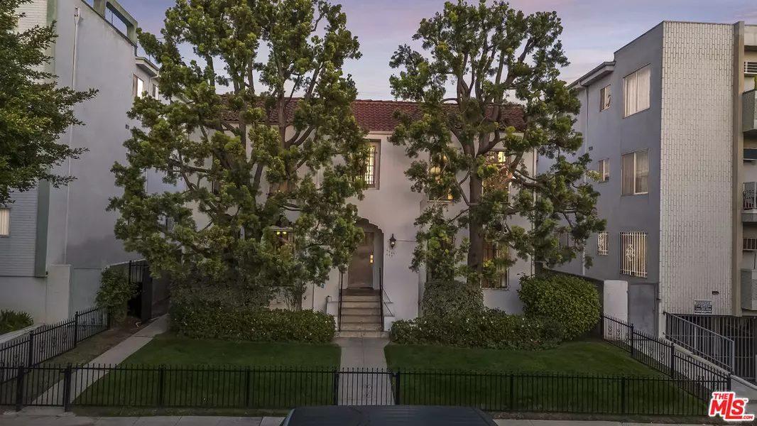 448 N Hayworth Ave, Los Angeles, CA 90048