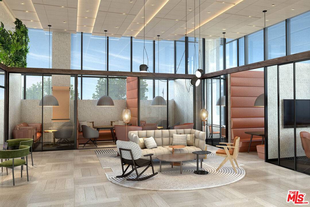 Los Angeles, CA 90020,3545 Wilshire #0412