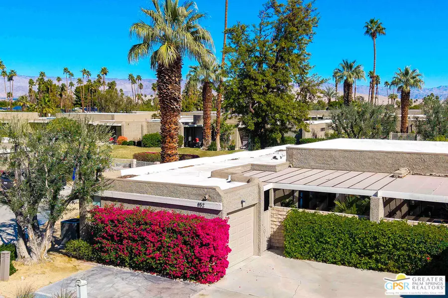 852 N Calle De Flora Vis, Palm Springs, CA 92262