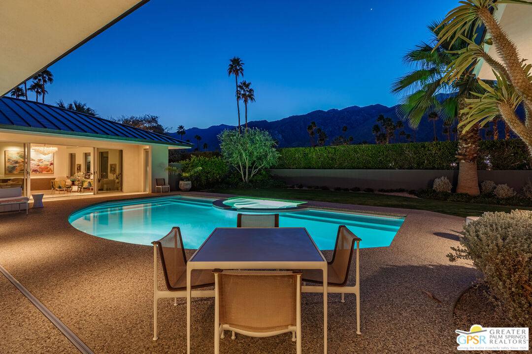 2024 S Tulare Dr, Palm Springs, CA 92264