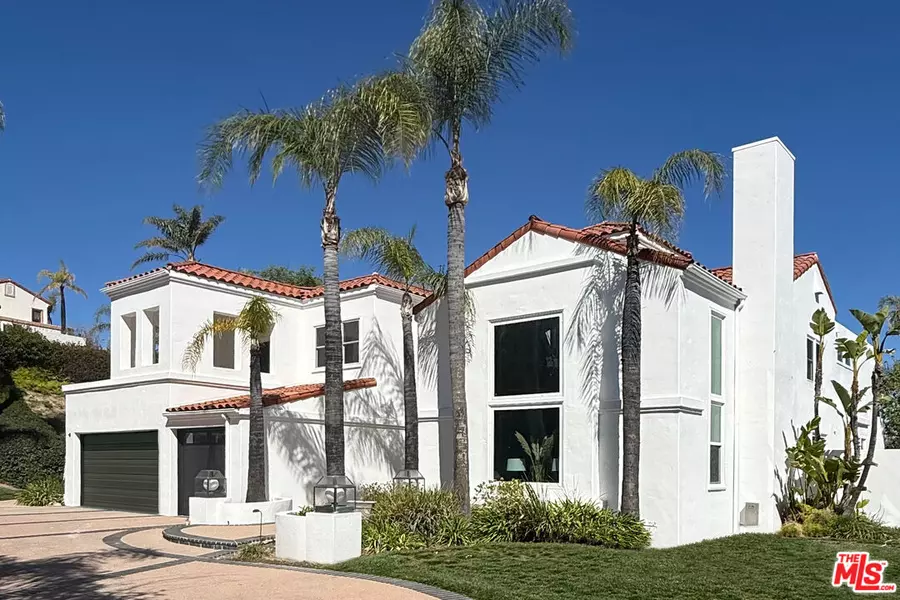 24125 Park Granada, Calabasas, CA 91302