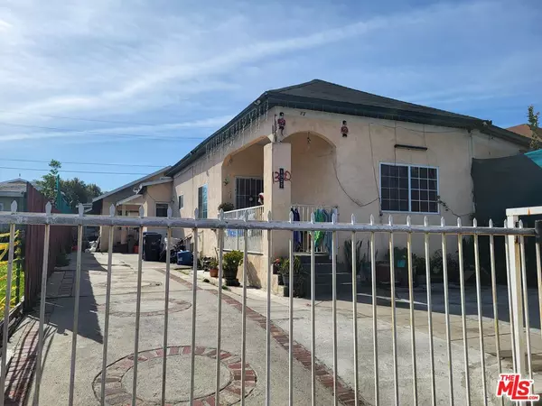 1320 E 41st Pl, Los Angeles, CA 90011