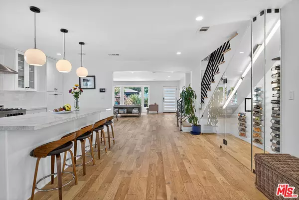 Los Angeles, CA 90066,3867 Lyceum Ave