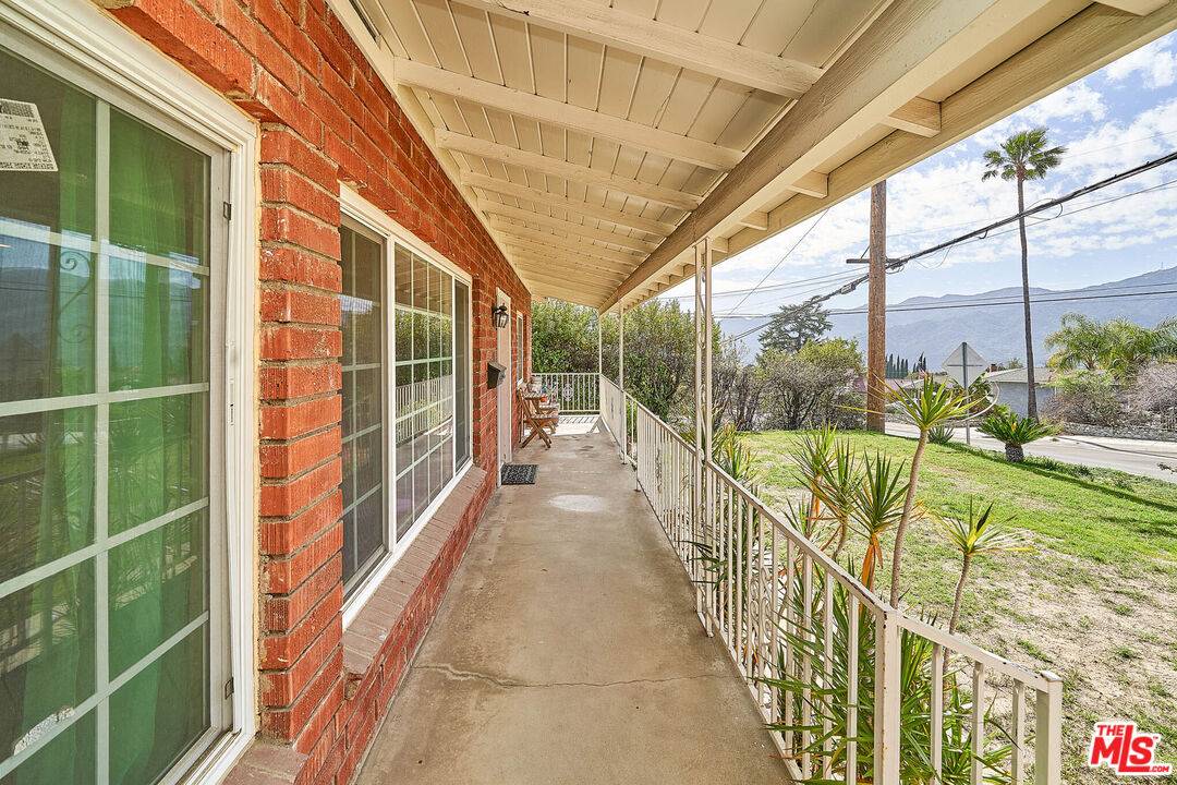 La Crescenta, CA 91214,4930 Ramsdell Ave