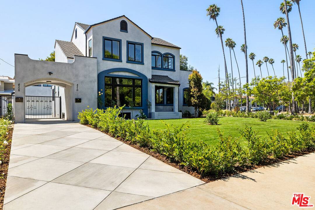 4308 Victoria Park Dr, Los Angeles, CA 90019