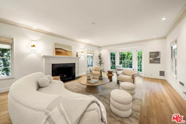 3319 Lowry Rd, Los Angeles, CA 90027