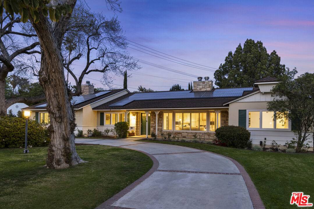 6474 Langdon Ave, Van Nuys, CA 91406