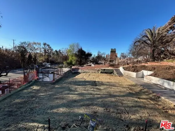 Pacific Palisades, CA 90272,16727 W Sunset Blvd