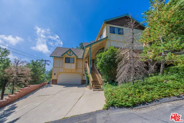 676 Zurich Dr, Lake Arrowhead, CA 92352