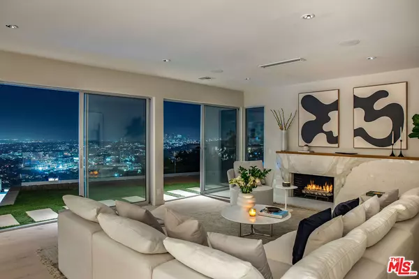 Los Angeles, CA 90069,8515 Hedges Way