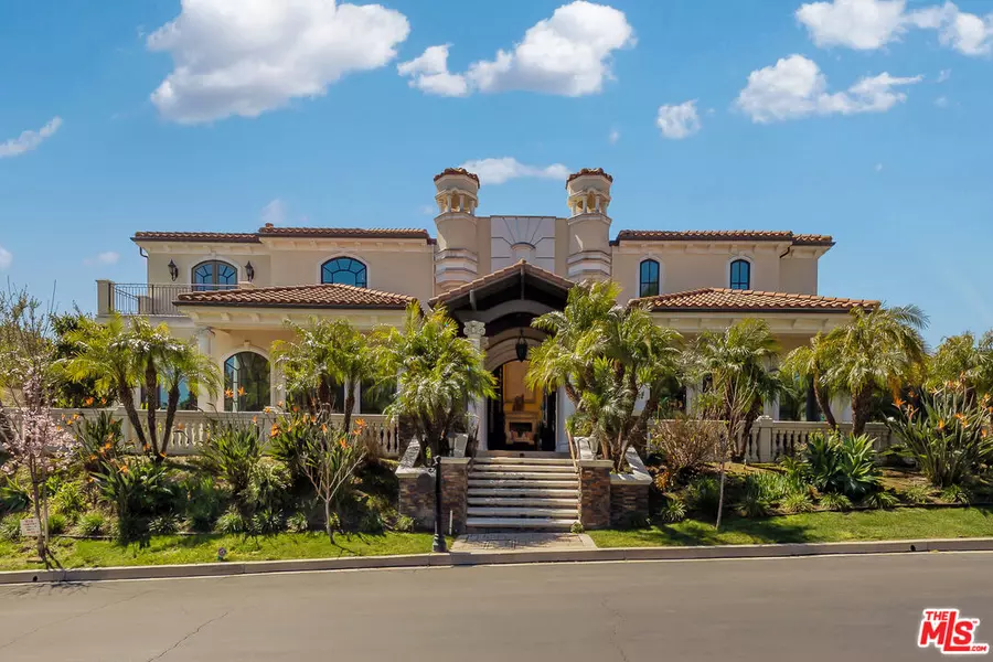 2697 Versante Ter, Chino Hills, CA 91709