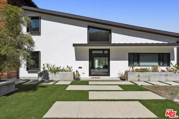 Agoura Hills, CA 91301,31830 Lobo Canyon