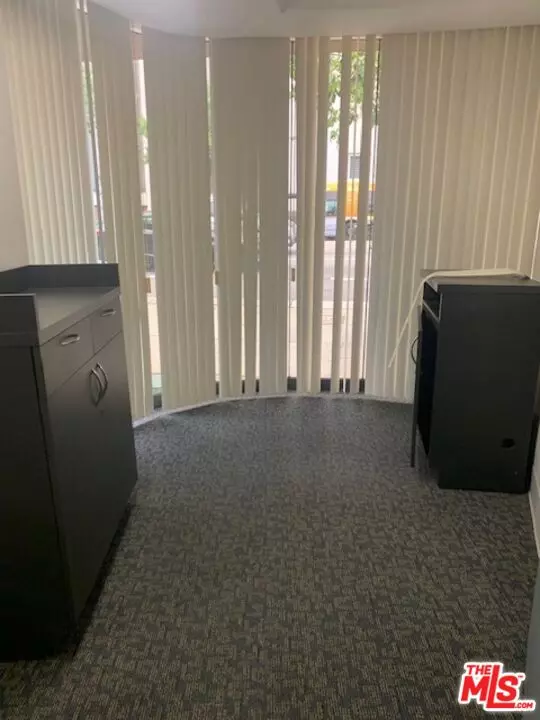 Sherman Oaks, CA 91403,14827 Ventura Blvd #100