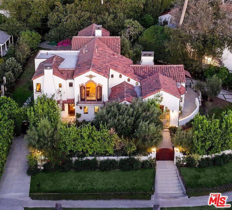 4352 Forman Ave, Toluca Lake, CA 91602