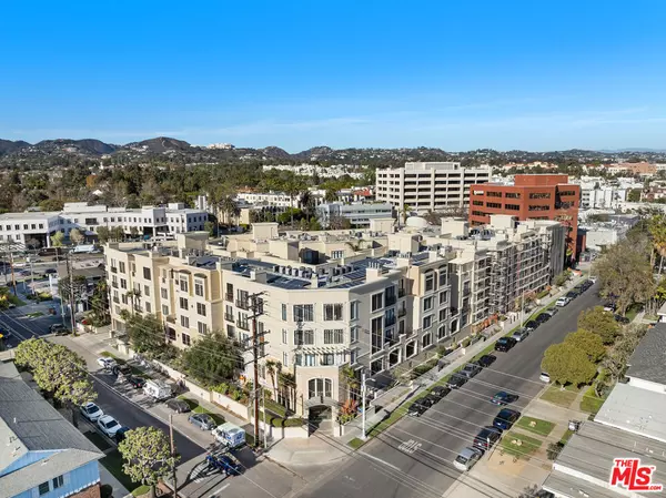 11847 Gorham Ave #210, Los Angeles, CA 90049