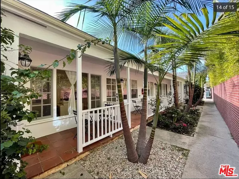 816 17th St #A, Santa Monica, CA 90403