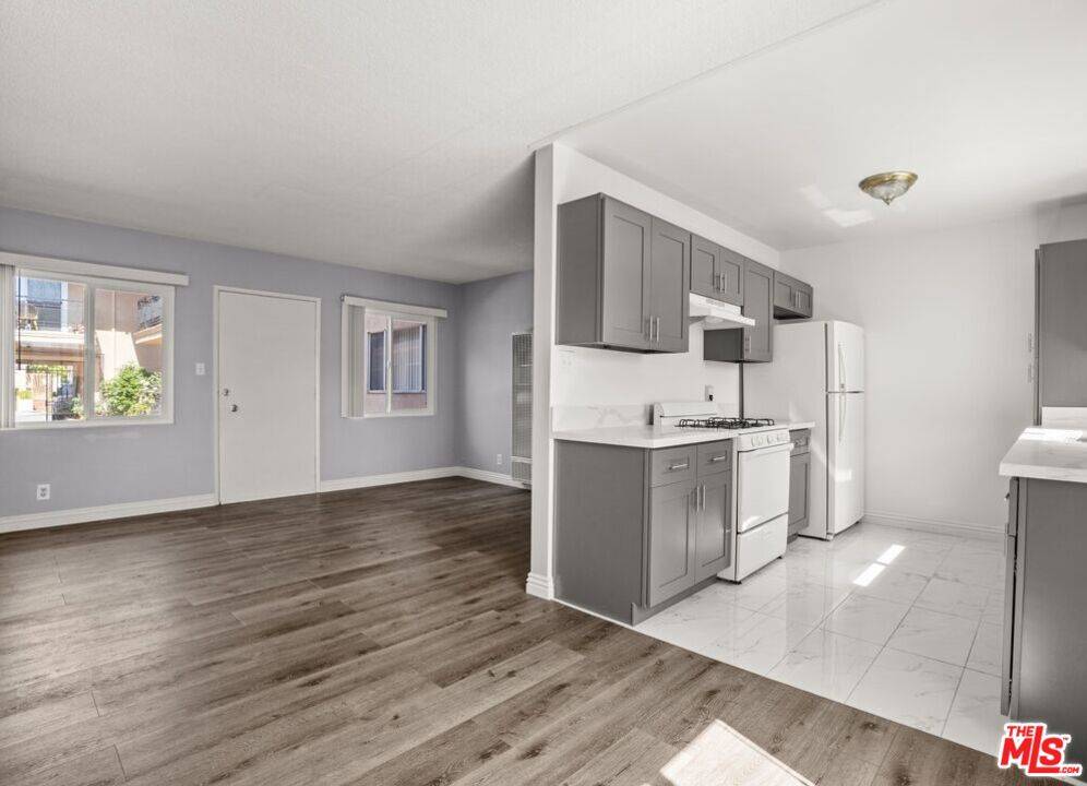 Culver City, CA 90232,3827 Tilden Ave