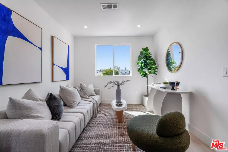 5832 David Ave #1/2, Culver City, CA 90034