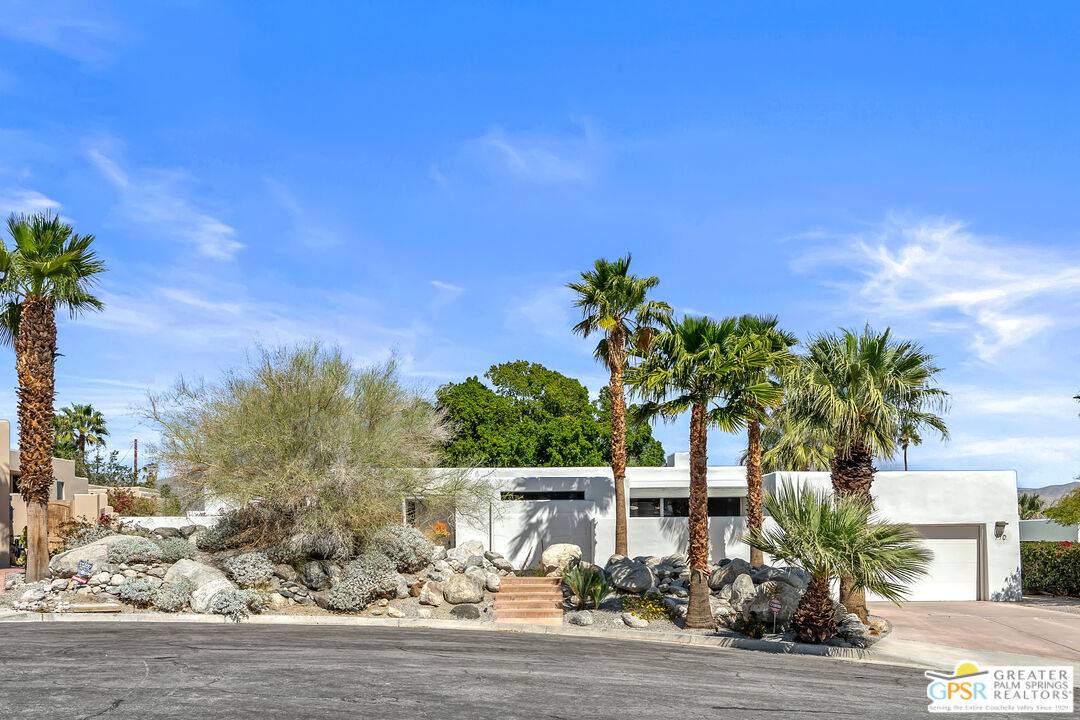 770 N Girasol Ct, Palm Springs, CA 92262