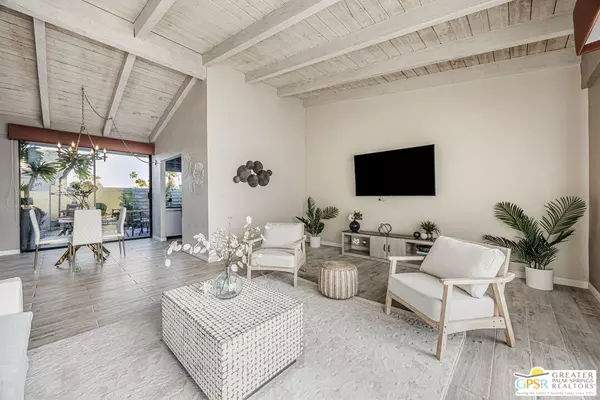 Palm Springs, CA 92262,857 N Calle De Mimosas