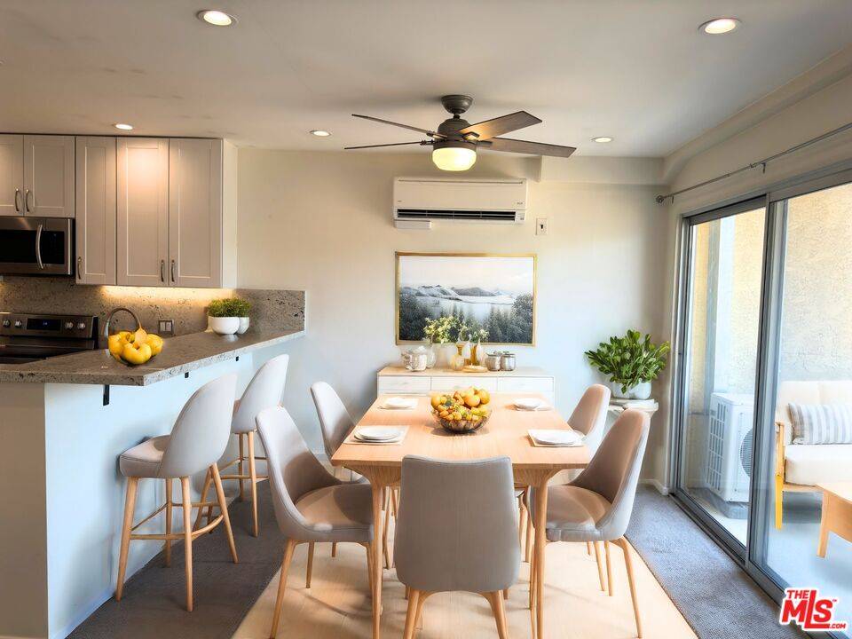 Los Angeles, CA 90025,1731 Colby Ave #202