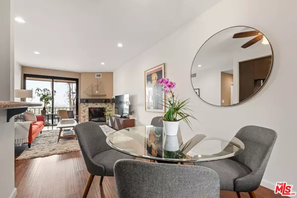 Playa Del Rey, CA 90293,8707 Falmouth Ave #223