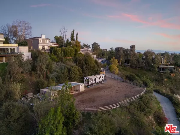 Los Angeles, CA 90049,1119 Linda Flora Dr