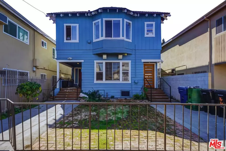 702 W 30th St, Los Angeles, CA 90007