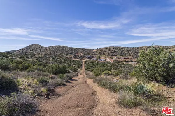 0 Hubbard Rd, Acton, CA 93510
