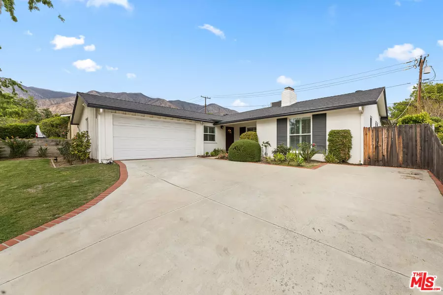 1150 Coronet Ave, Pasadena, CA 91107