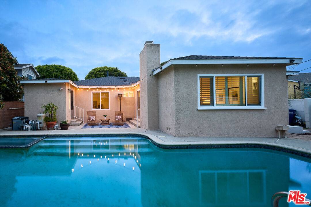 4372 Motor Ave, Culver City, CA 90232