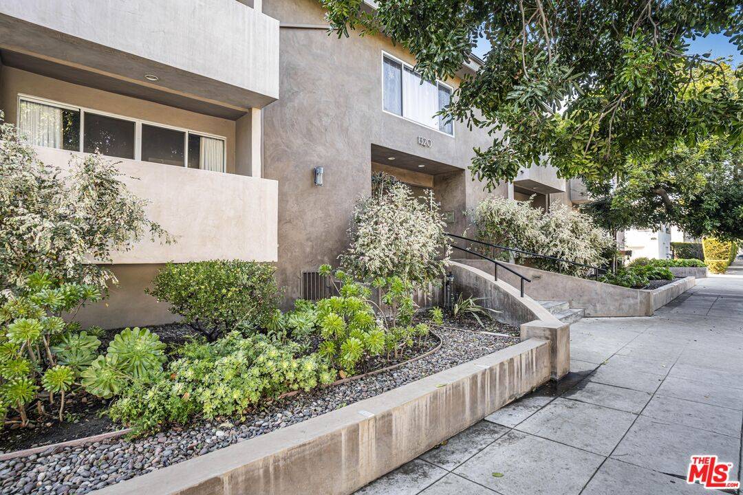 Santa Monica, CA 90404,1320 Princeton St #201