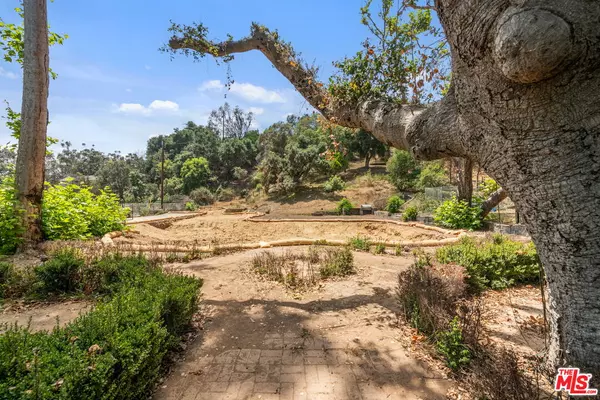 Pacific Palisades, CA 90272,919 Rivas Canyon Rd