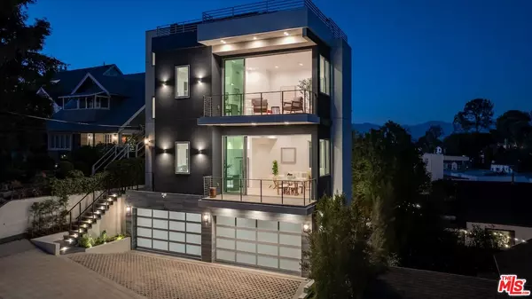 Los Angeles, CA 90039,2311 Cove Ave