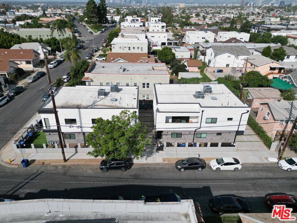 Los Angeles, CA 90019,4601 Pickford St