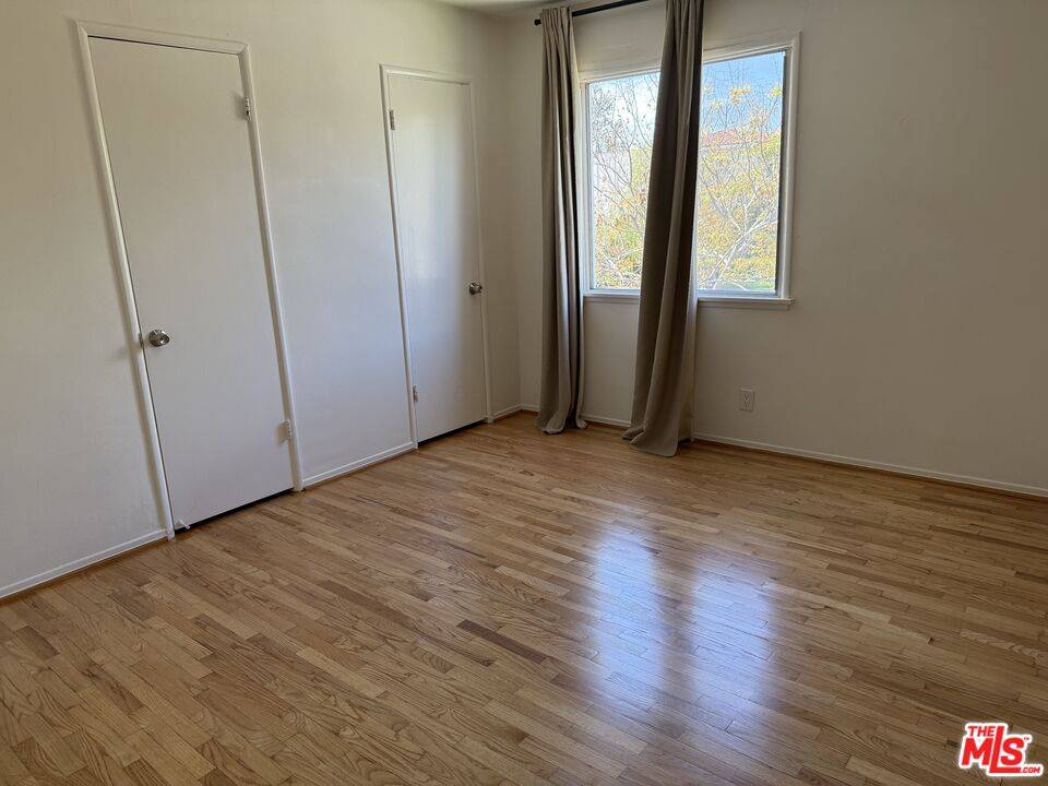 Los Angeles, CA 90035,1470 S Sherbourne Dr #3