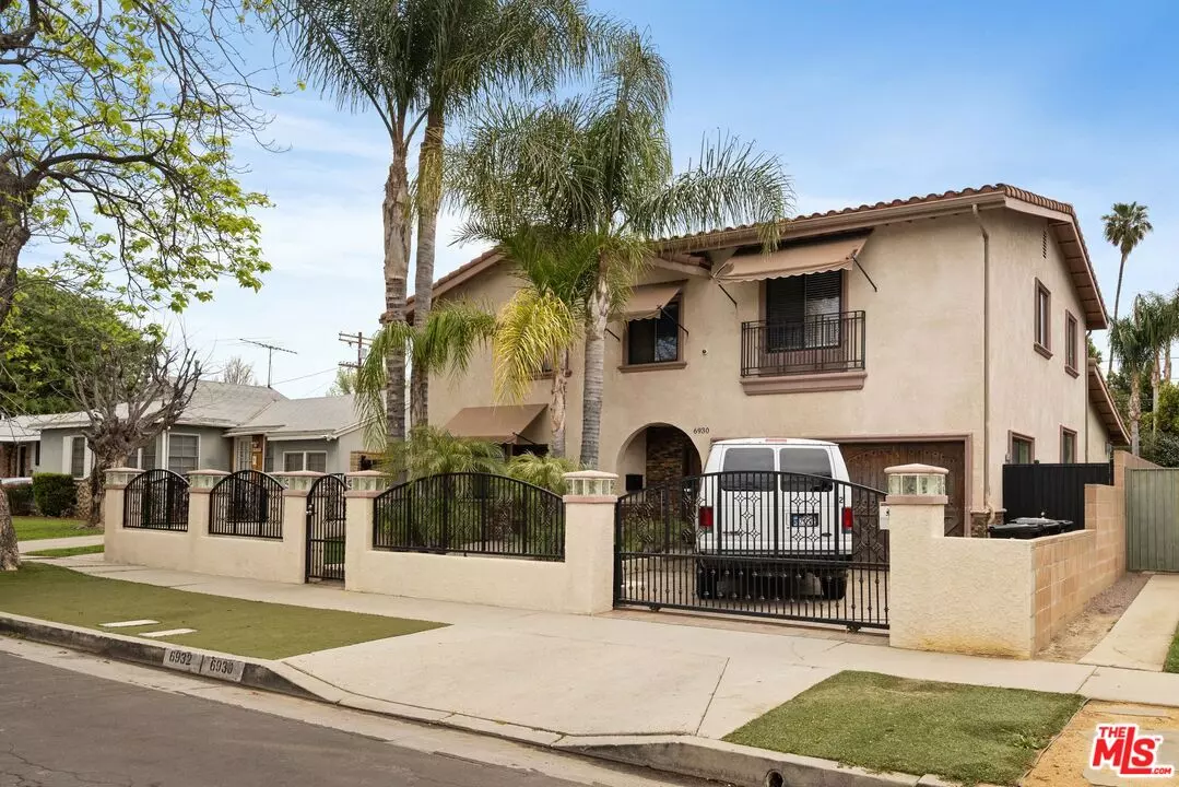 Reseda, CA 91335,6930 Balcom Ave