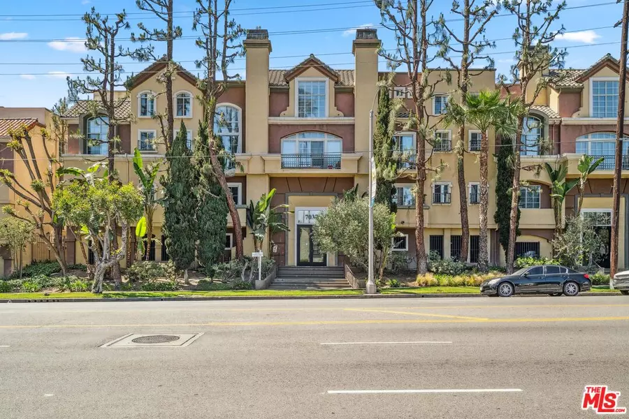 7037 La Tijera Blvd #C102, Los Angeles, CA 90045