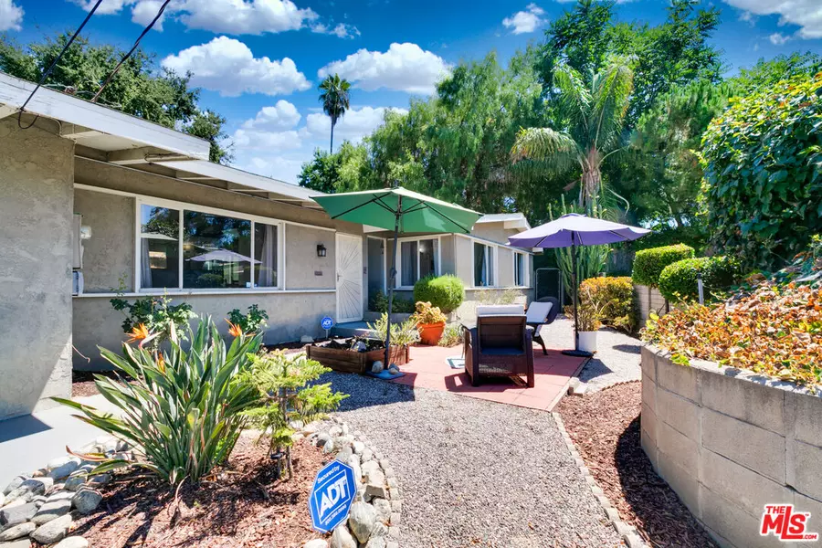 3526 Loma View Dr, Altadena, CA 91001