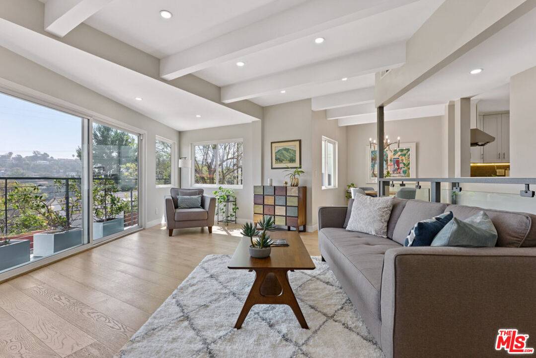 2251 Lyric Ave, Los Angeles, CA 90027