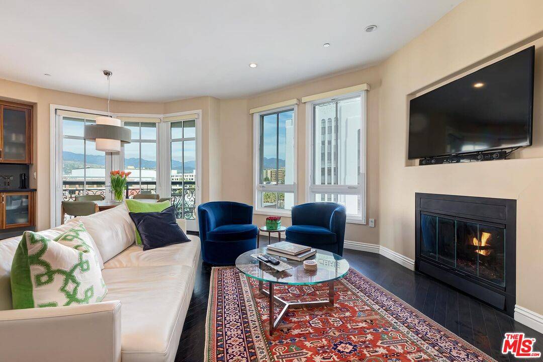 Glendale, CA 91210,556 Caruso Ave