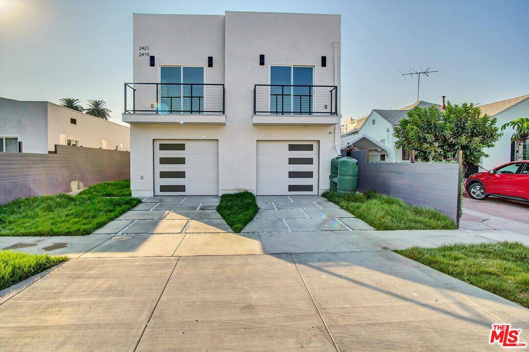 2419 S Cochran Ave, Los Angeles, CA 90016
