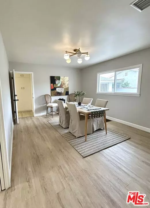 Hawthorne, CA 90250,4203 W 141st St