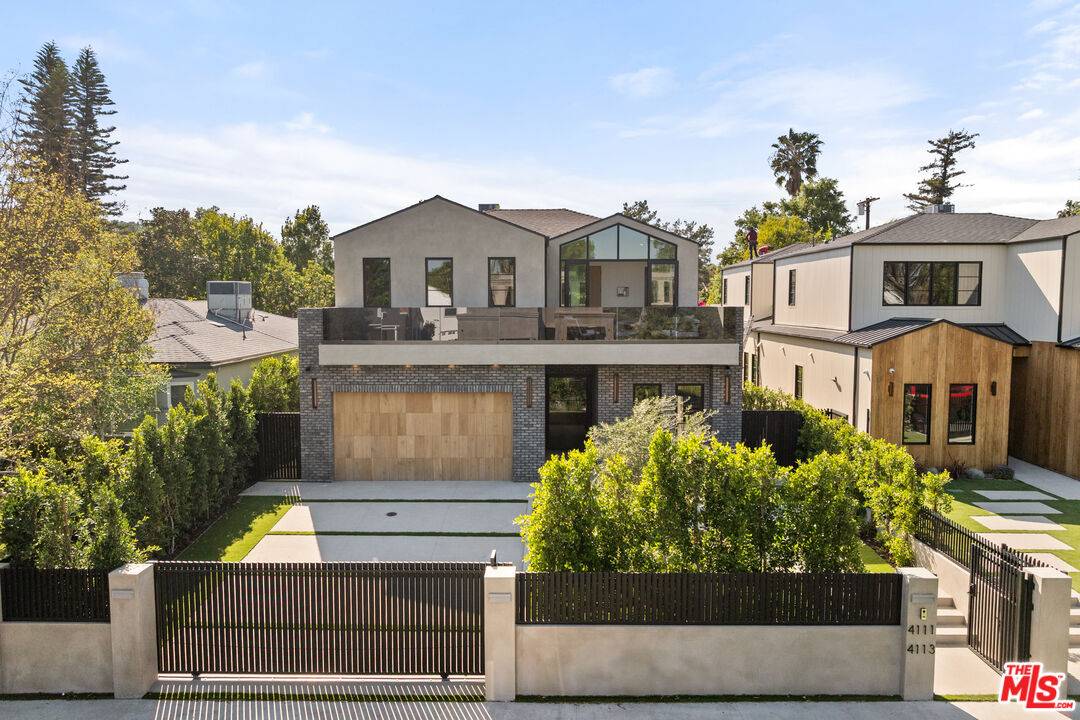 Studio City, CA 91604,4113 Shadyglade Ave