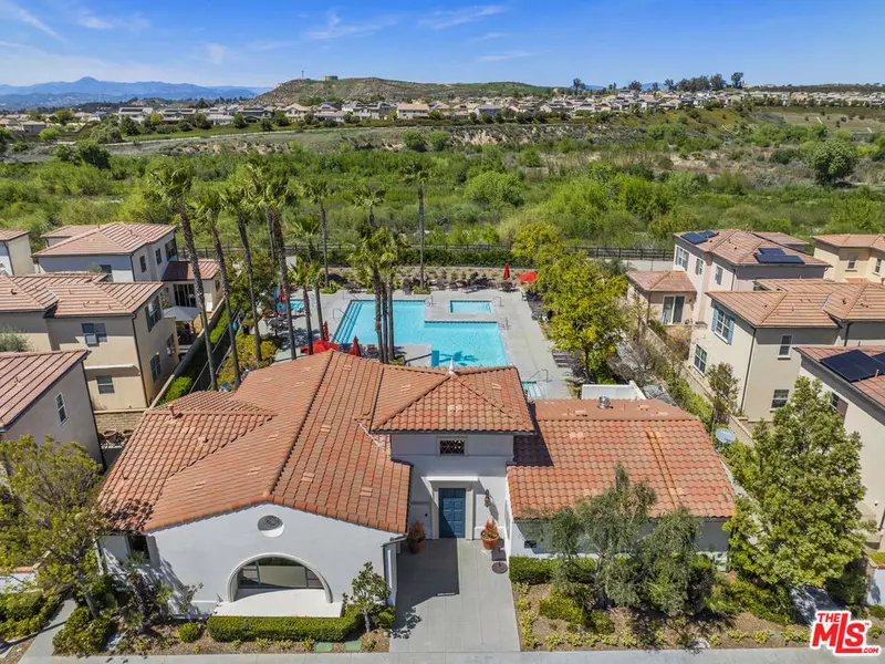 21757 Bene Dr, Santa Clarita, CA 91350